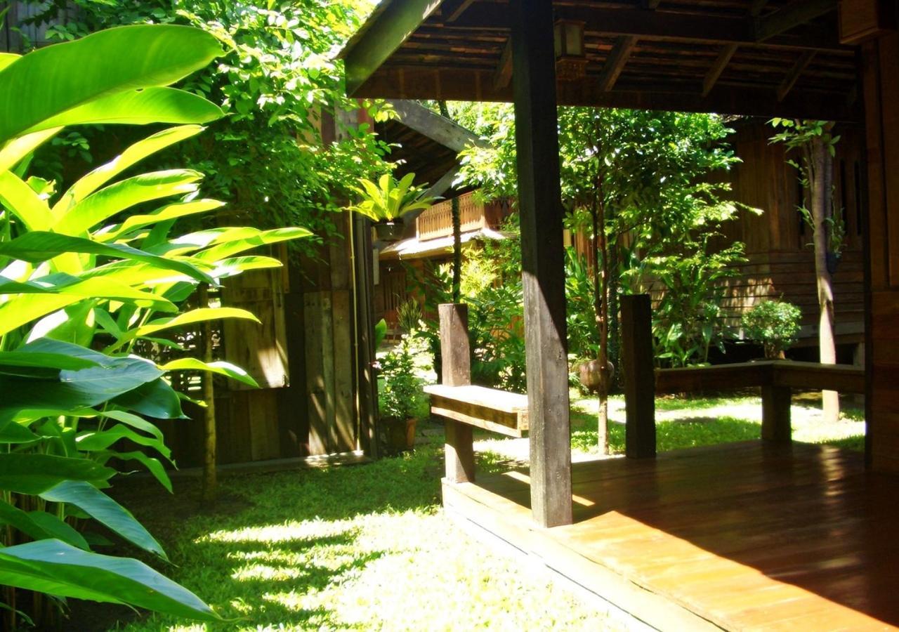 לינה וארוחת בוקר צ'יאנג מאי Tanita House מראה חיצוני תמונה