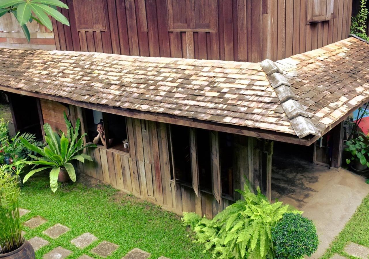 לינה וארוחת בוקר צ'יאנג מאי Tanita House מראה חיצוני תמונה
