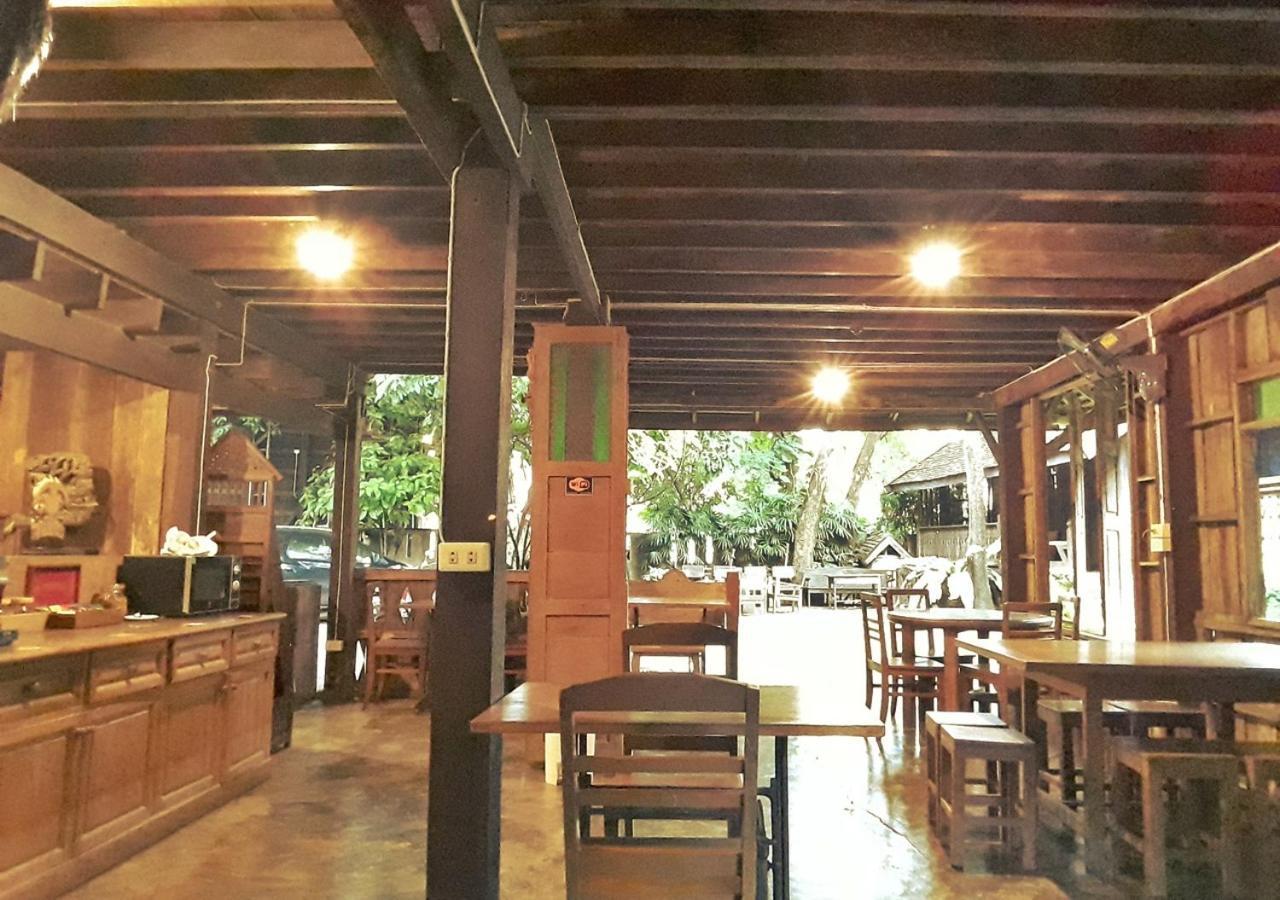 לינה וארוחת בוקר צ'יאנג מאי Tanita House מראה חיצוני תמונה